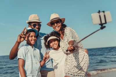 Straw Hats vs. Bucket Hats vs. Visors: Which One’s Right for You This Winter?